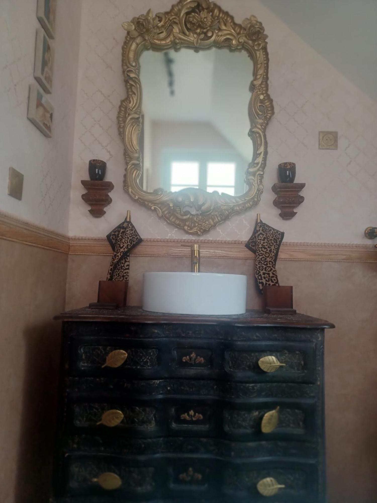 Le Banellou Bed and Breakfast Quimper Eksteriør billede